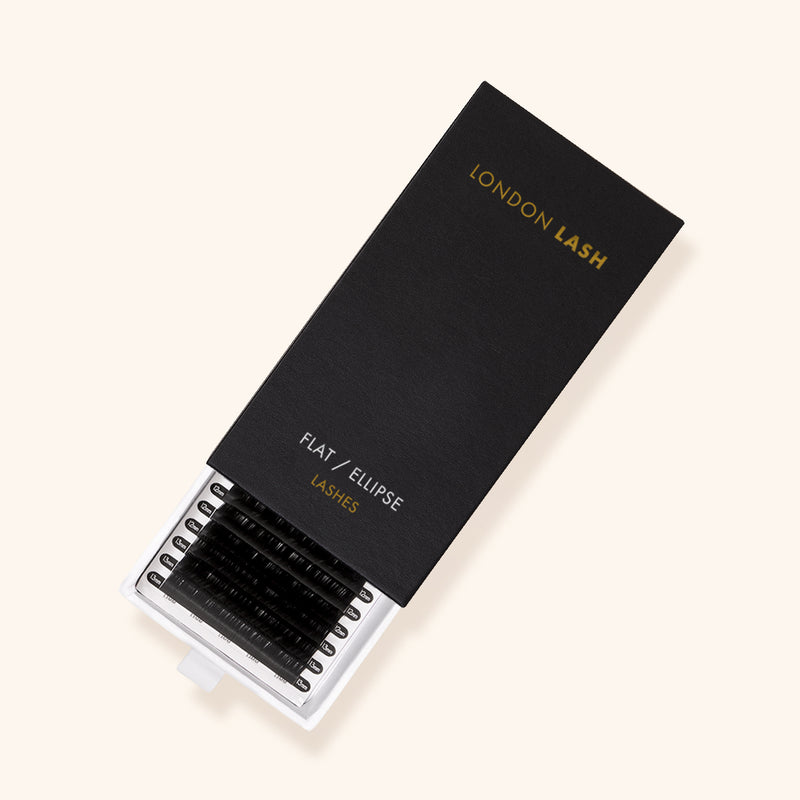 Tray of Matt Flat Ultra Soft Lashes in 0.15