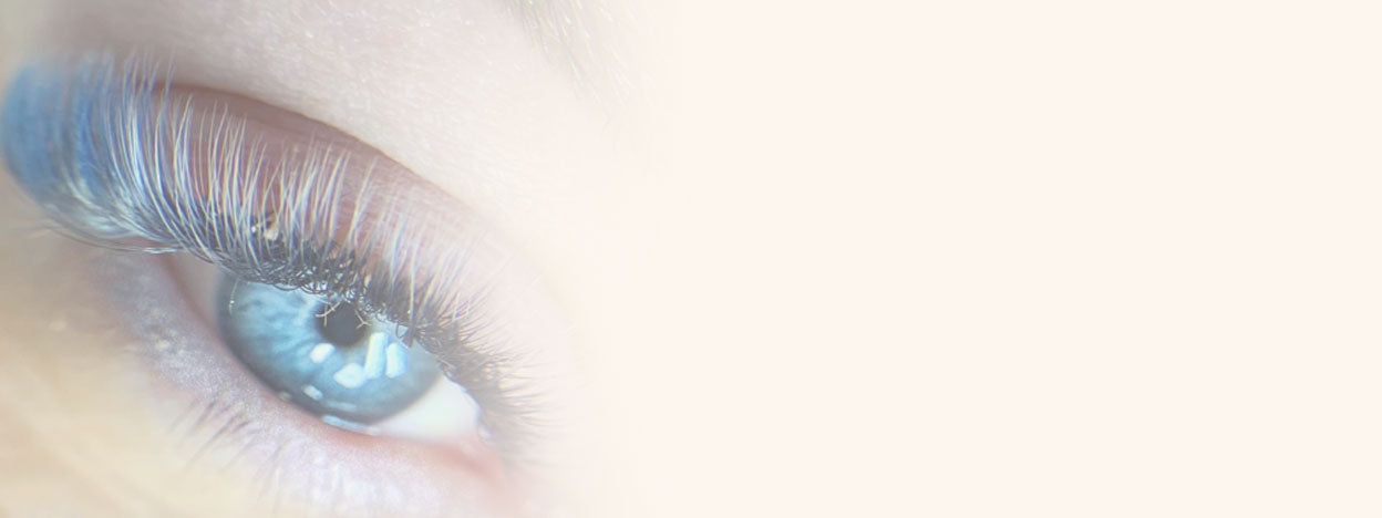 Ombre and Colored Eyelash Extensions: A Complete Guide