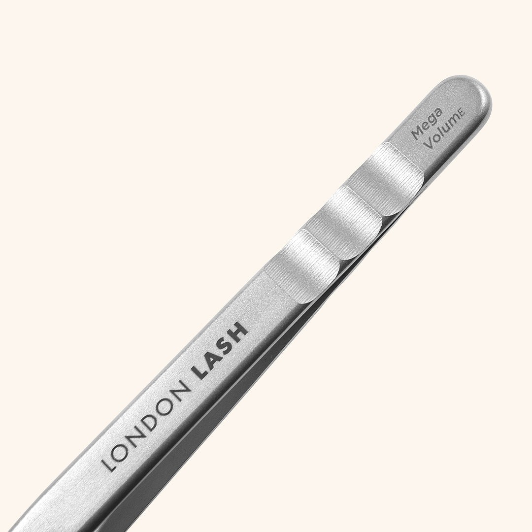 Stainless steel wide boot lash tweezers