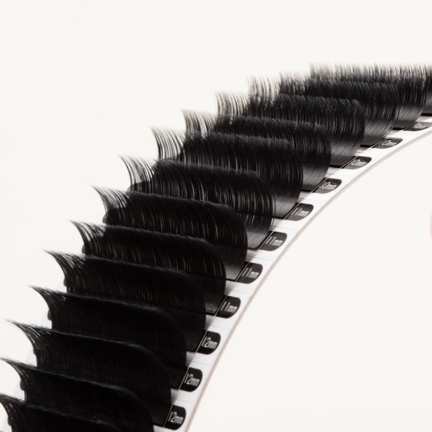 Mega Volume Mayfair Lashes 0.03