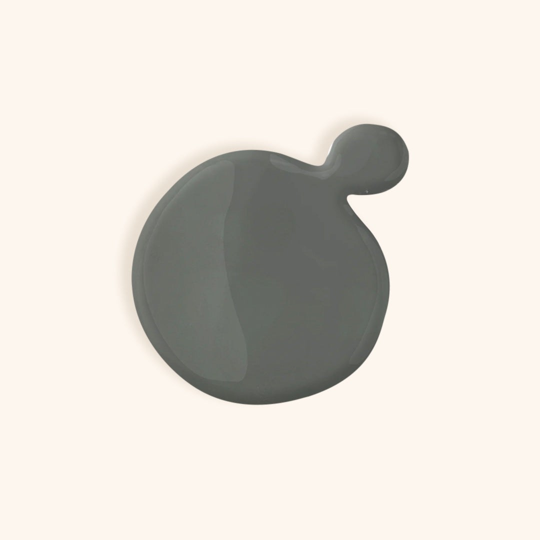 Grey nail polish for professionals