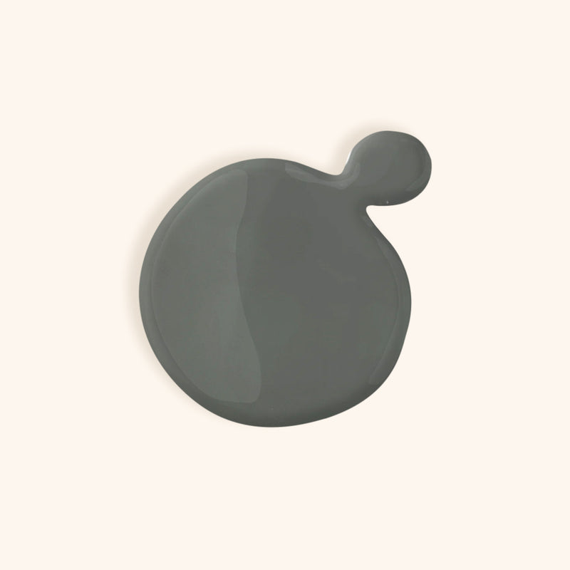 Grey nail polish for professionals