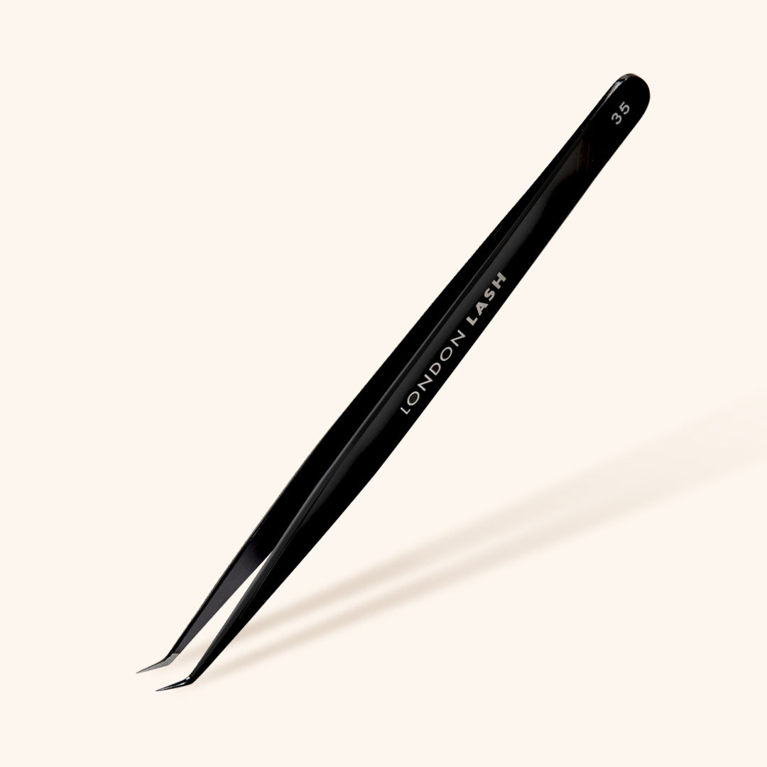 Fiber tip tweezers for lash technicians