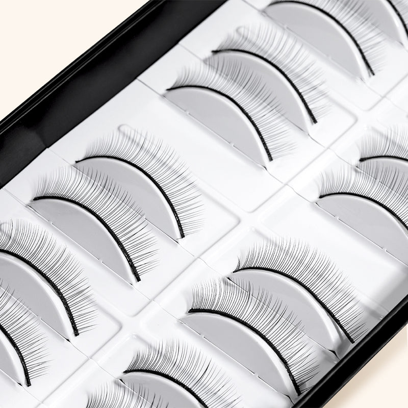 Practice Lashes in Tray