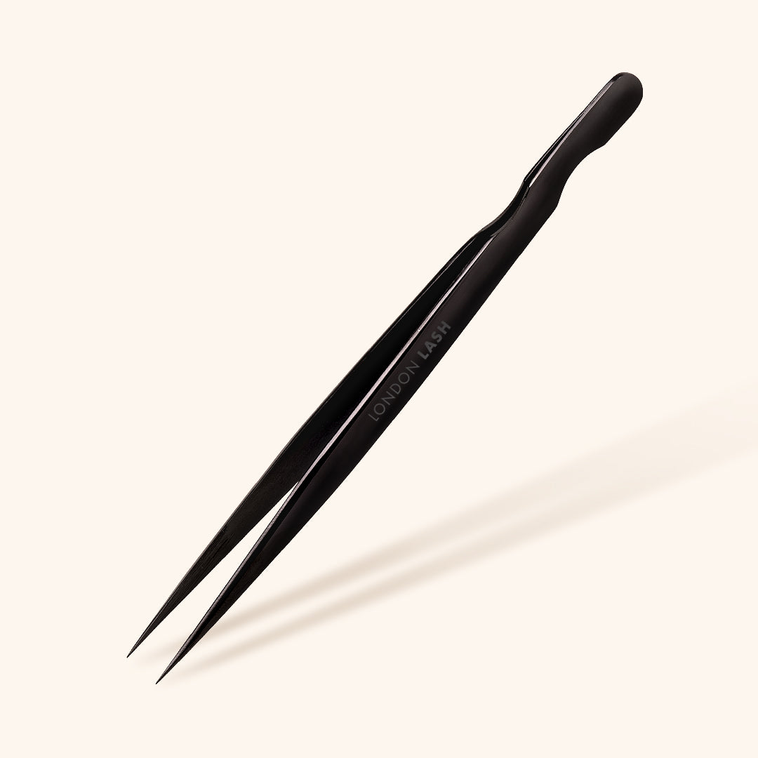Straight Isolation Lash Extensions Tweezers in Black