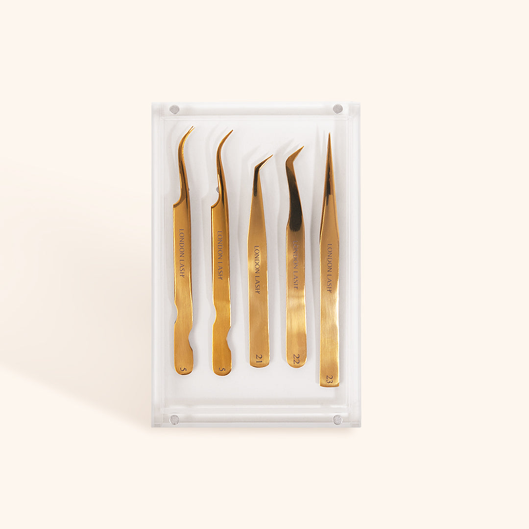 Tweezers in Large Magnetic Tweezer Case